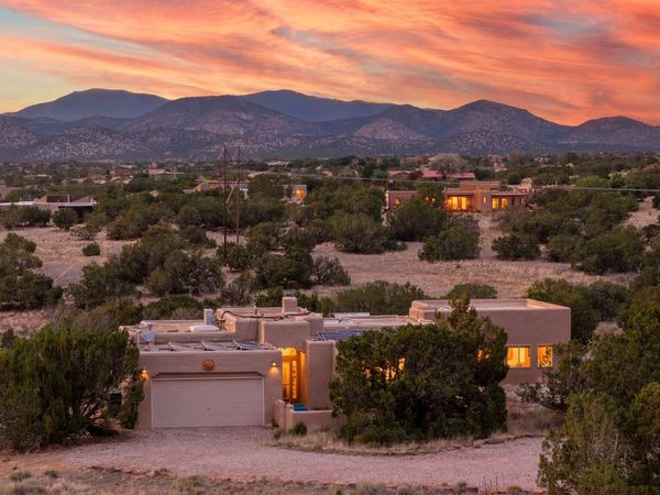 12 Estambre , Santa Fe, NM 87508