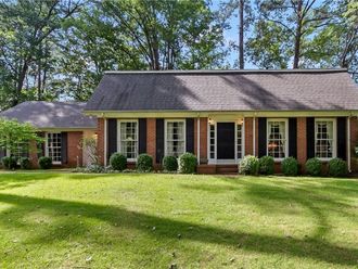 5502 Inverness Place  Northport, AL 35473