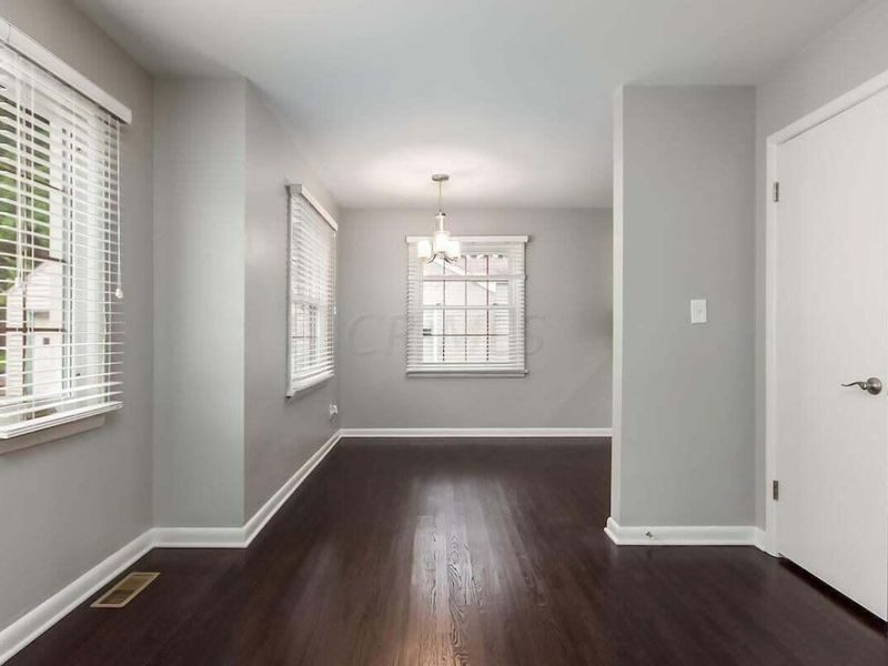 2242 Wickliffe Road, Columbus, OH 43221 Photo 11