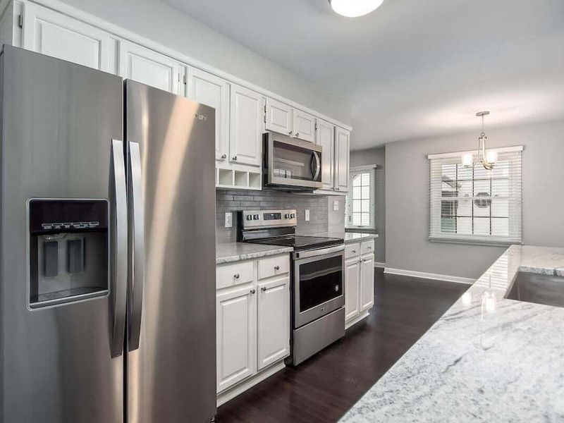 2242 Wickliffe Road, Columbus, OH 43221 Photo 15