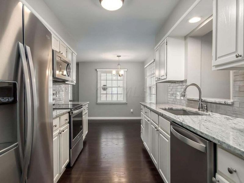 2242 Wickliffe Road, Columbus, OH 43221 Photo 16