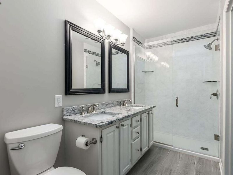 2242 Wickliffe Road, Columbus, OH 43221 Photo 23