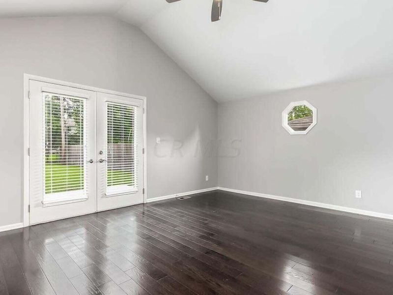 2242 Wickliffe Road, Columbus, OH 43221 Photo 27