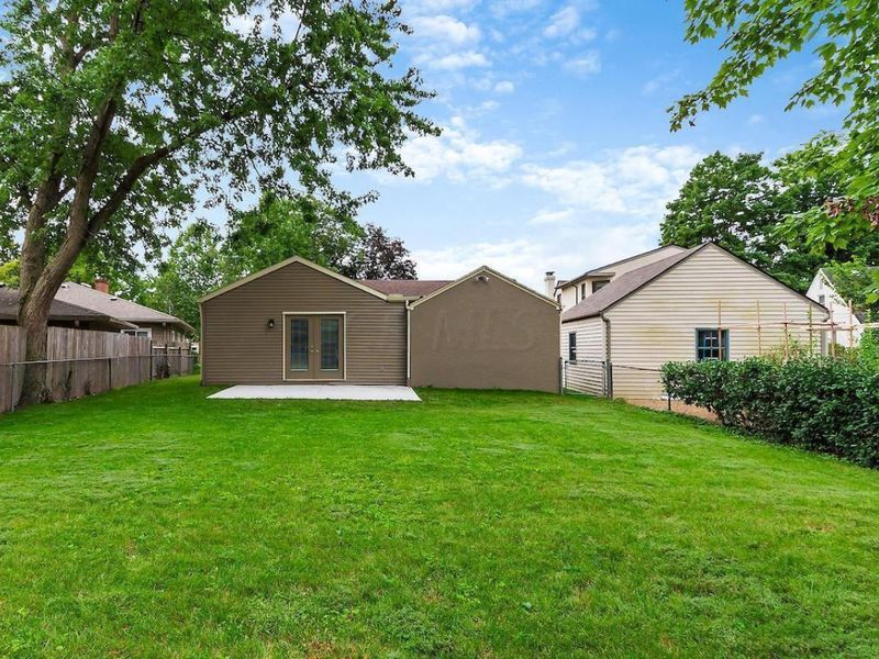 2242 Wickliffe Road, Columbus, OH 43221 Photo 3