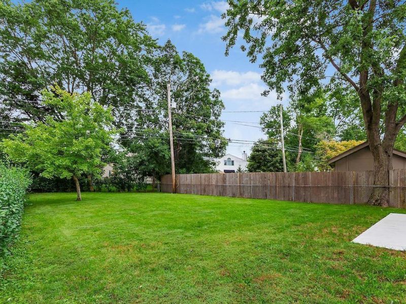 2242 Wickliffe Road, Columbus, OH 43221 Photo 5