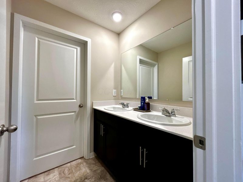 438 Faulkner Drive, Lithopolis, OH 43136 Photo 24