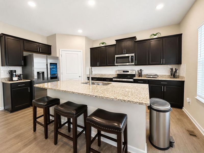 438 Faulkner Drive, Lithopolis, OH 43136 Photo 9