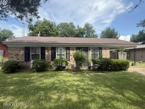 2004 Canary Lane, Clarksdale, MS 38614