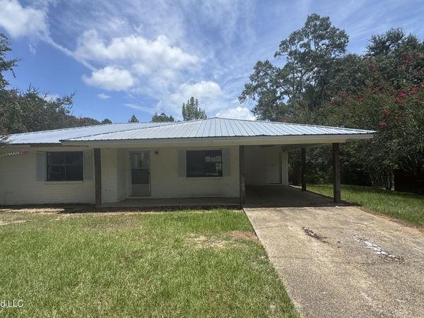 305 Shady Oak Street, Raleigh, MS 39153
