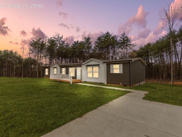 569 County Road 784a , Etowah, TN 37331
