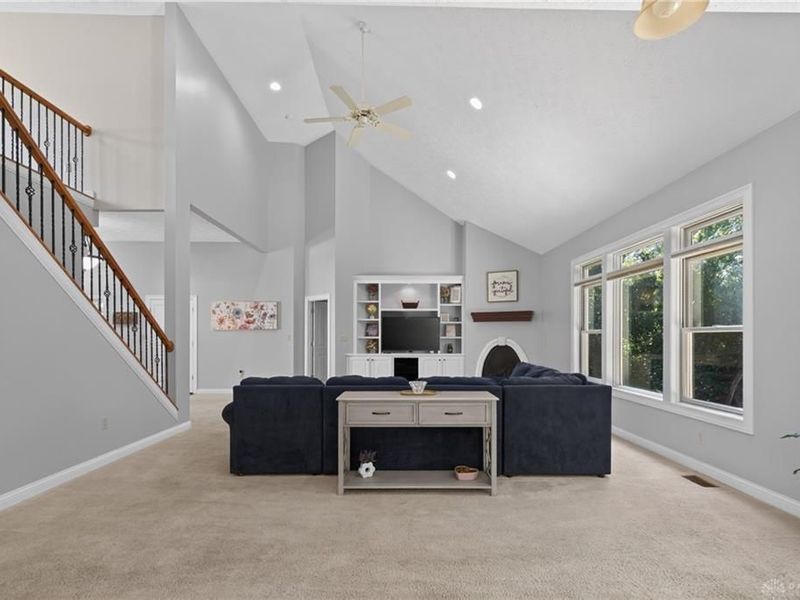 2298 Crestridge Drive, Butler Township, OH 45414 Photo 11