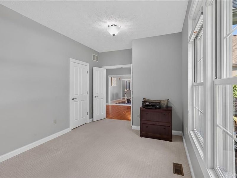 2298 Crestridge Drive, Butler Township, OH 45414 Photo 8