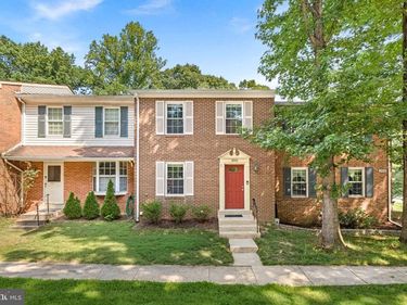 8942 ASTONGALE COURT , SPRINGFIELD, VA 22152