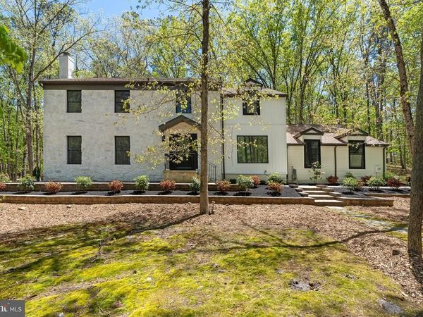 1 DICKSON DRIVE , MEDFORD, NJ 08055