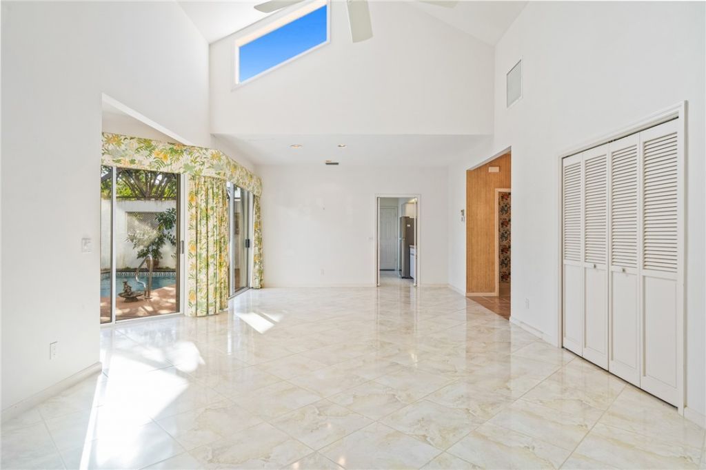 2149 Via Fuentes, Unit 2149, Vero Beach, FL 32963 Photo
