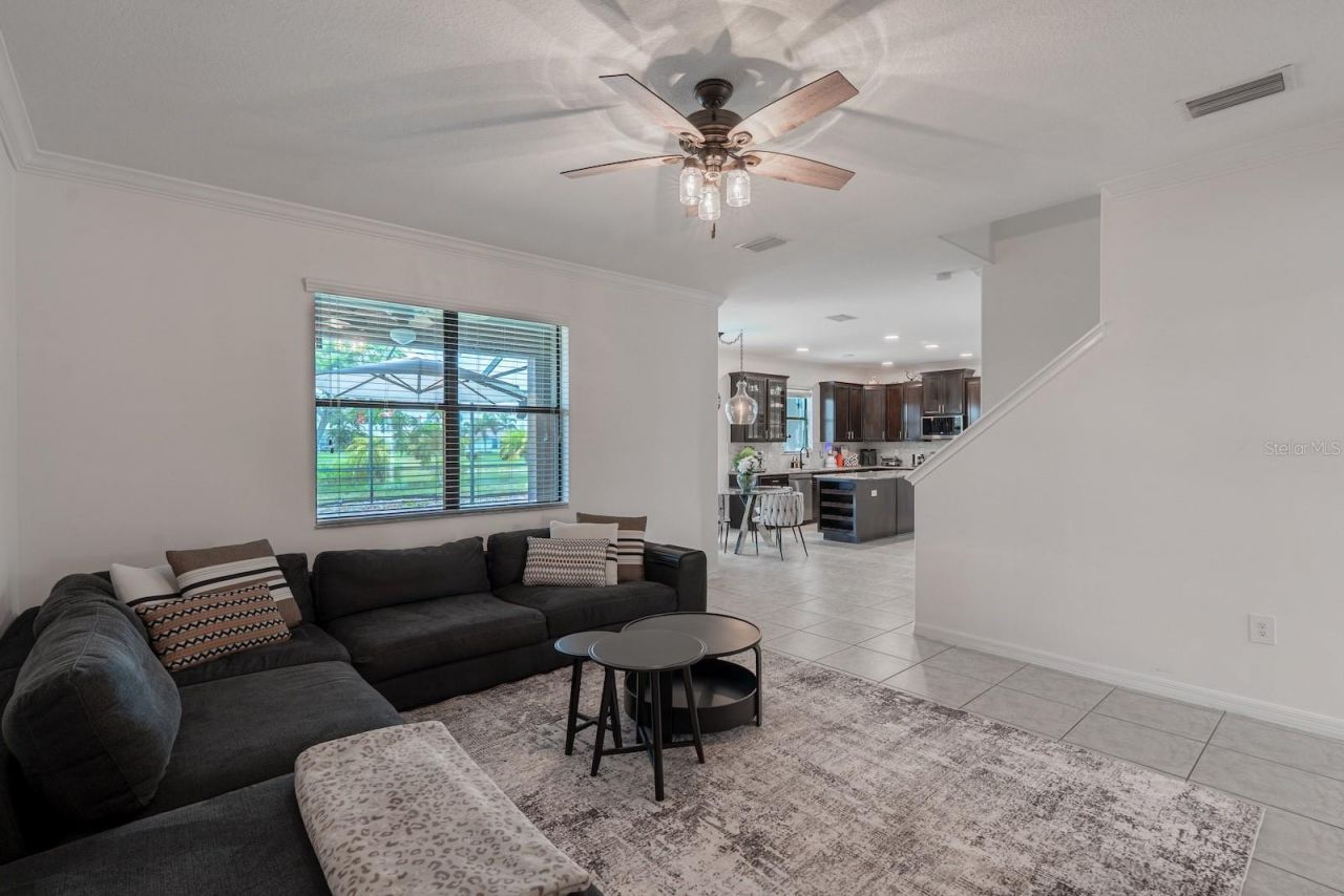 360 Hope Bay Loop, Apollo Beach, FL 33572 Photo