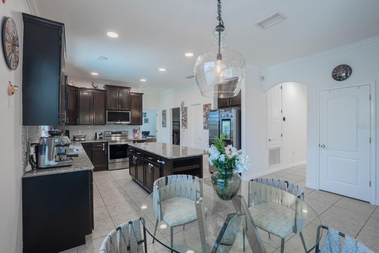 360 Hope Bay Loop, Apollo Beach, FL 33572 Photo
