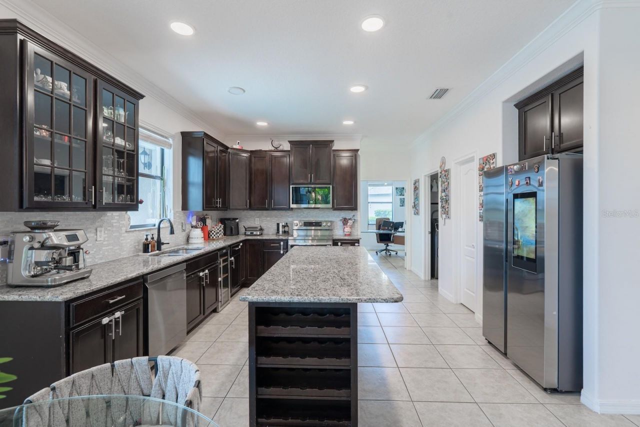 360 Hope Bay Loop, Apollo Beach, FL 33572 Photo