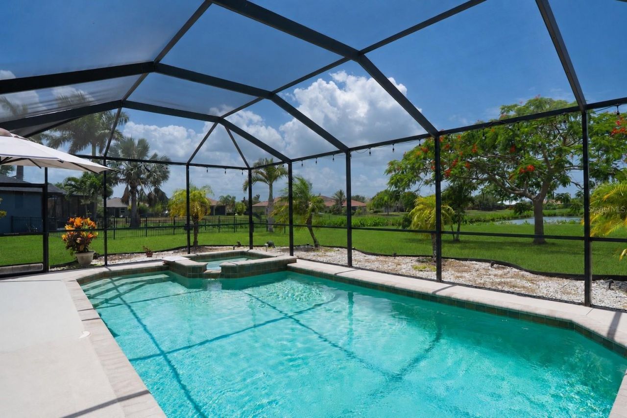 360 Hope Bay Loop, Apollo Beach, FL 33572 Photo