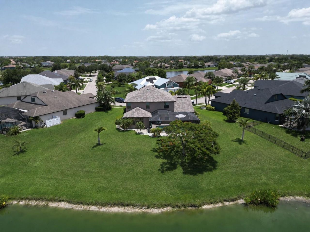 360 Hope Bay Loop, Apollo Beach, FL 33572 Photo