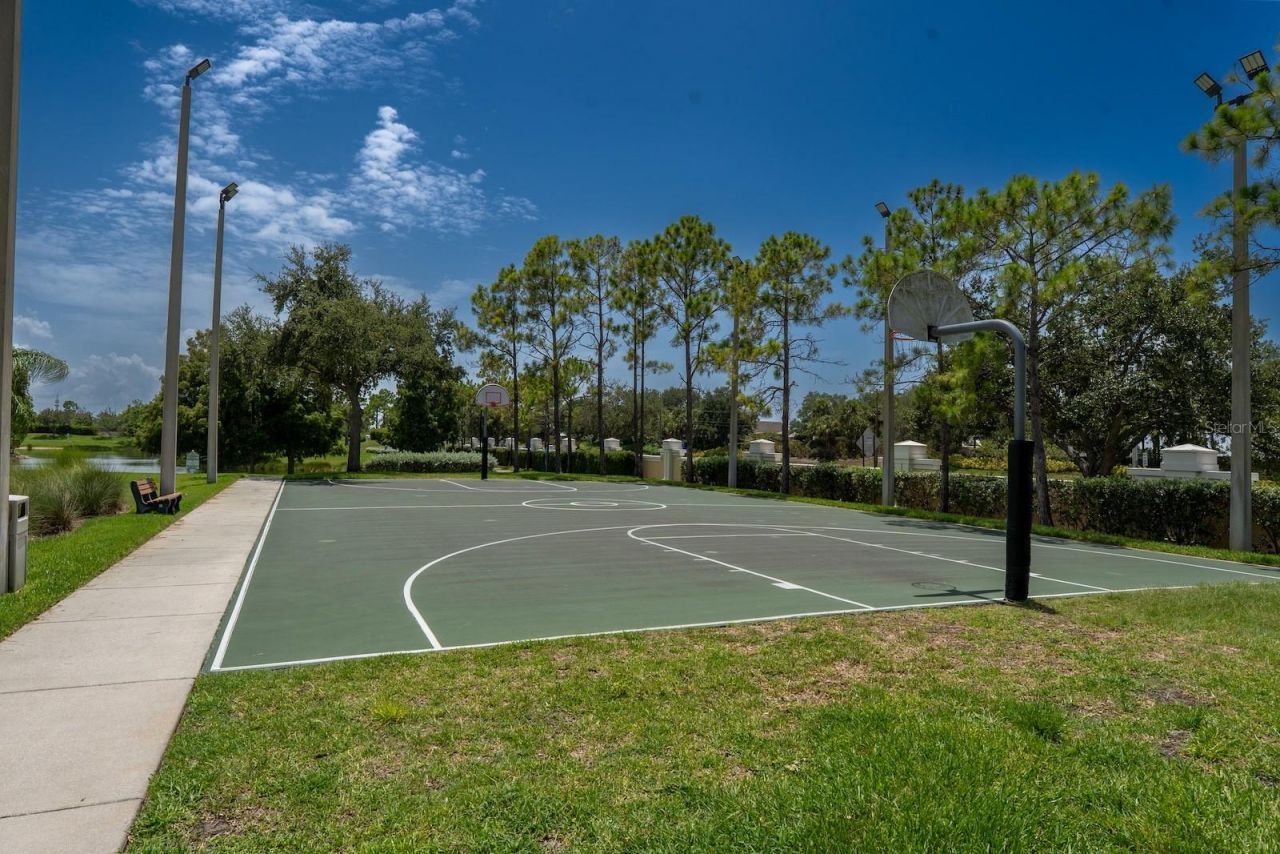 360 Hope Bay Loop, Apollo Beach, FL 33572 Photo