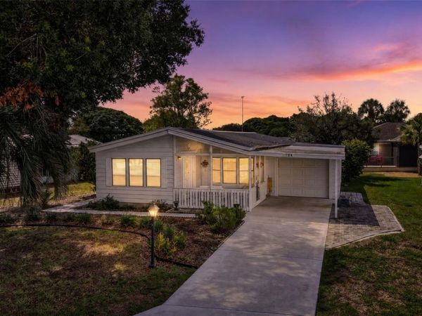 724 JASON DRIVE , THE VILLAGES, FL 32159