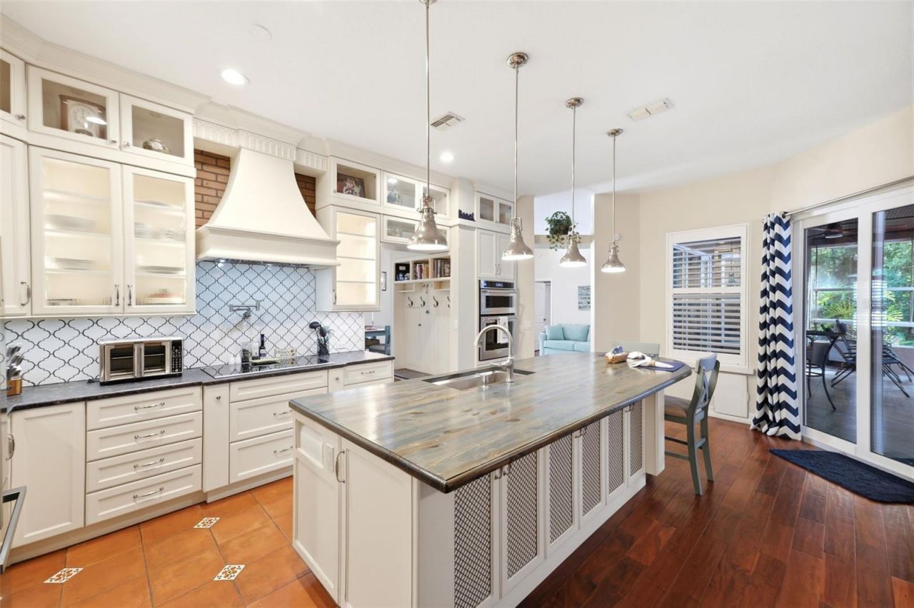 4710 Basswood Street , Land O Lakes, FL 34639 Photo