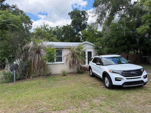 11054 SE 56TH AVENUE , BELLEVIEW, FL 34420