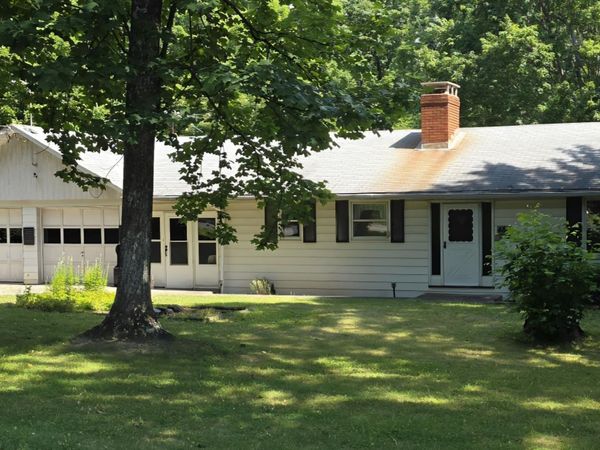 4819 Five Point Road, New Tripoli, PA 18066