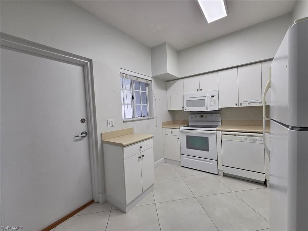 8408 Bernwood Cove Loop, Unit 1710, Fort Myers, FL 33966 Photo
