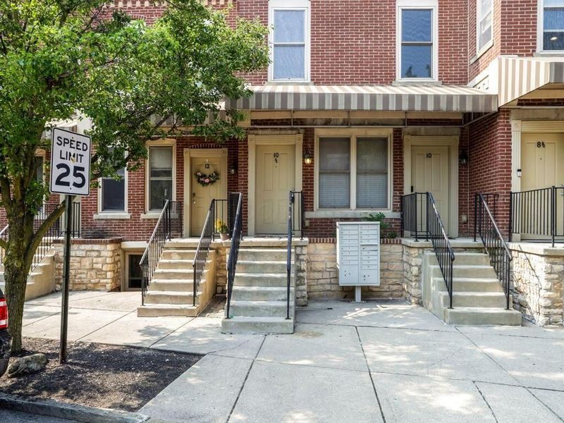 10 1/2 Clark Place, Columbus, OH 43201 Photo 2