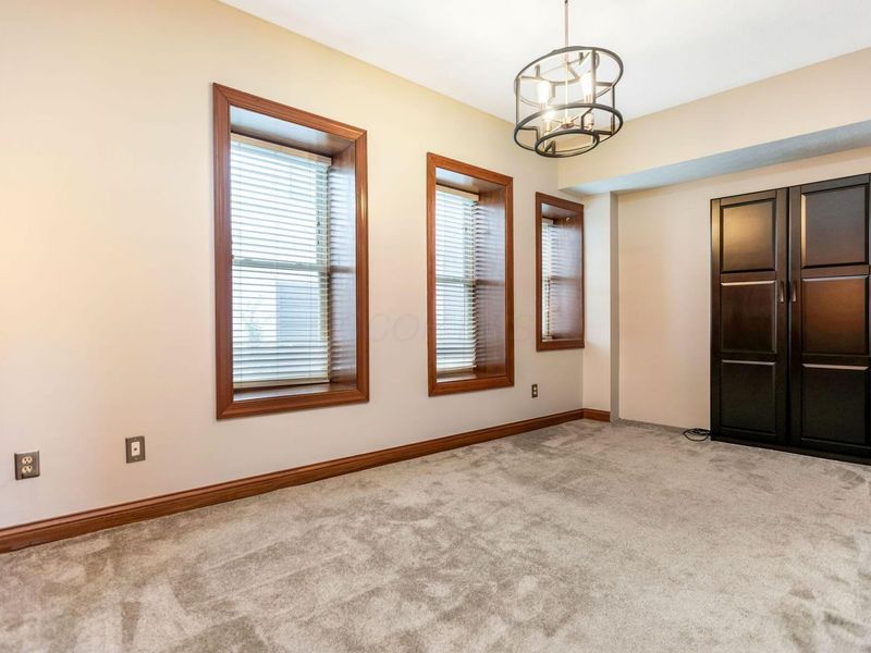10 1/2 Clark Place, Columbus, OH 43201 Photo 24