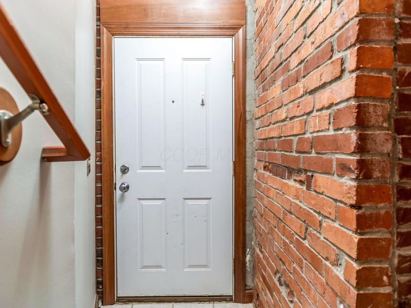 10 1/2 Clark Place, Columbus, OH 43201 Photo 6