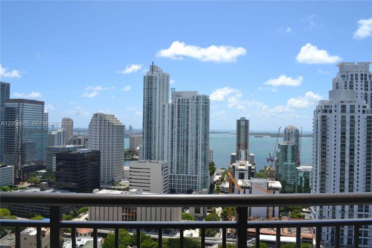 999 SW 1st Ave, Unit 3302, Miami, FL 33130 Photo