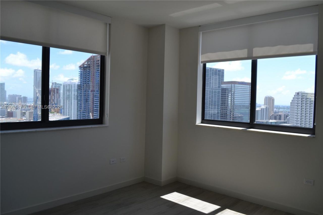 999 SW 1st Ave , Unit 3302, Miami, FL 33130 Photo