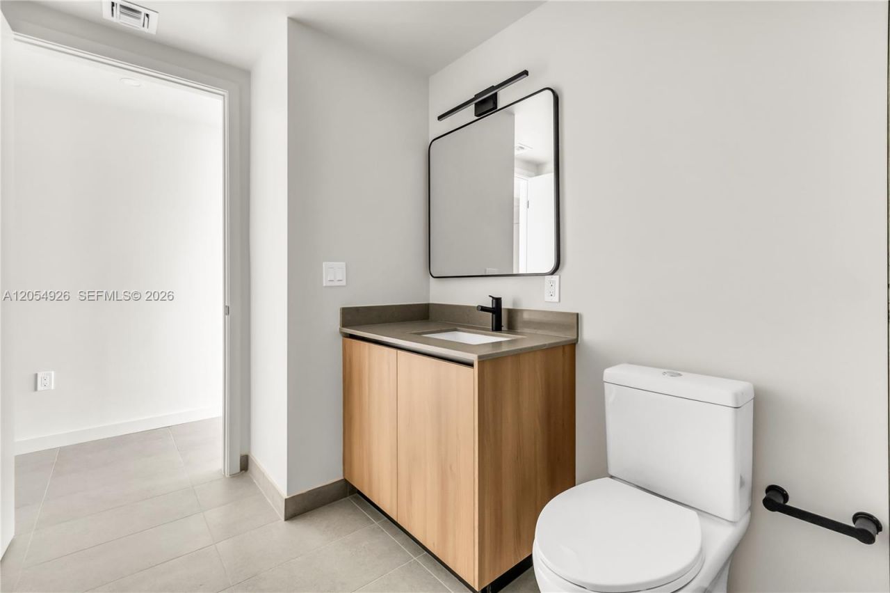 121 NE 5th St , Unit 3405, Miami, FL 33132 Photo