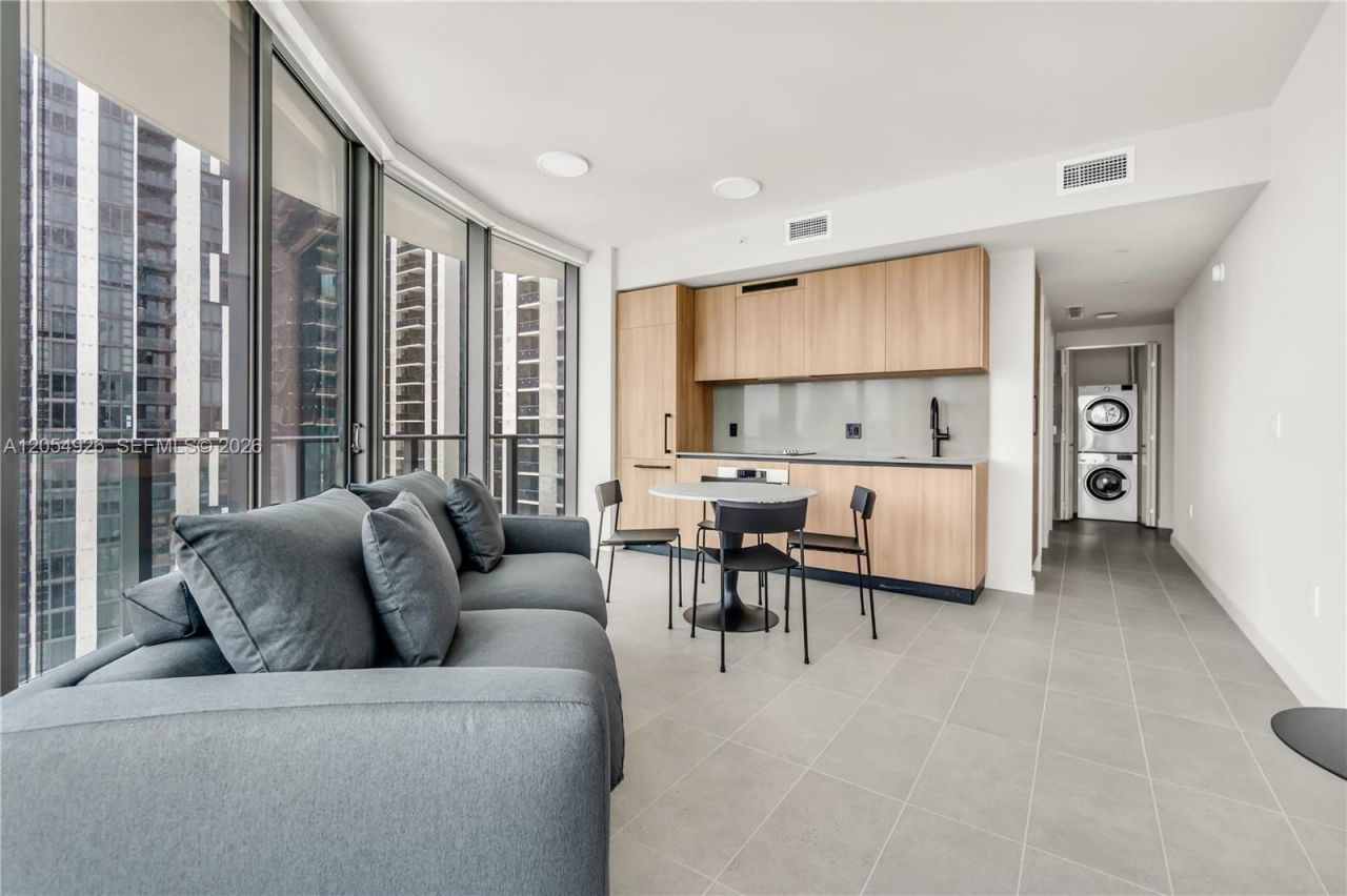 121 NE 5th St , Unit 3405, Miami, FL 33132 Photo