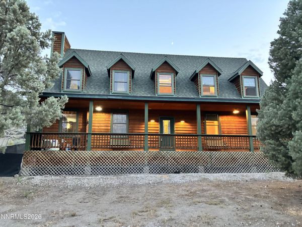 21595 Dortort Drive, Reno, NV 89521
