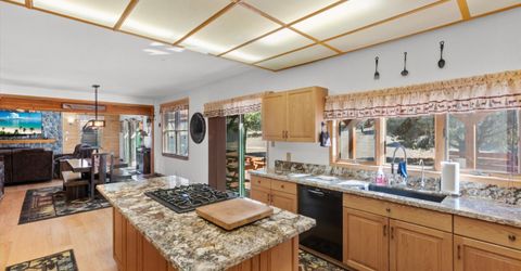 21595 Dortort Drive, Reno, NV 89521 Photo