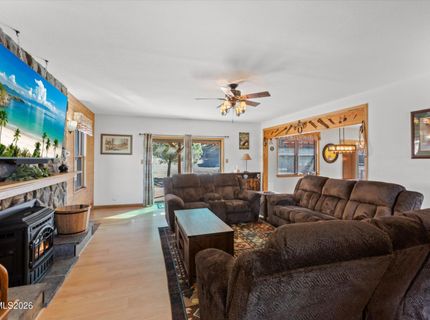 21595 Dortort Drive, Reno, NV 89521 Photo