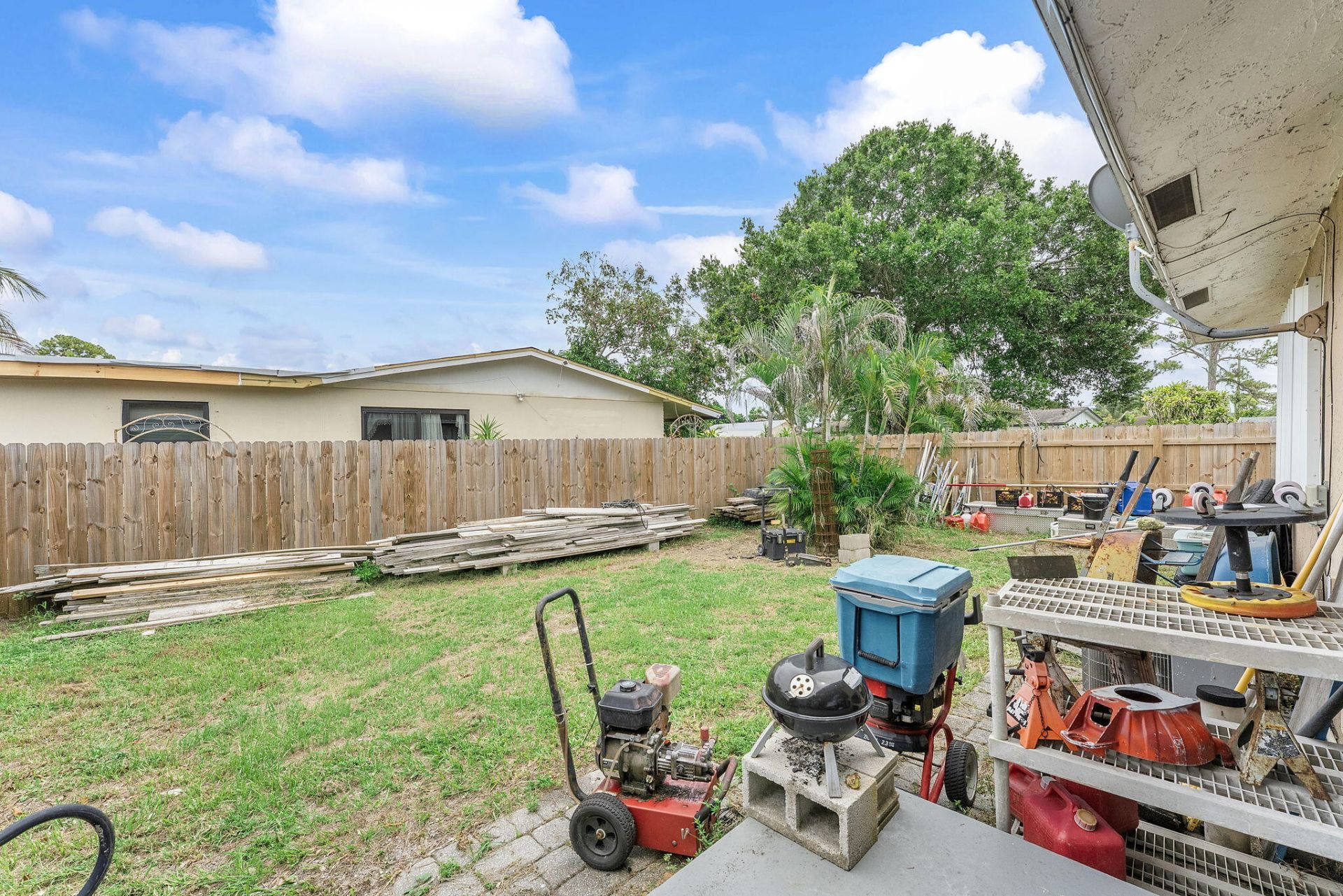 5735 Kumquat Road, West Palm Beach, FL 33413 Photo