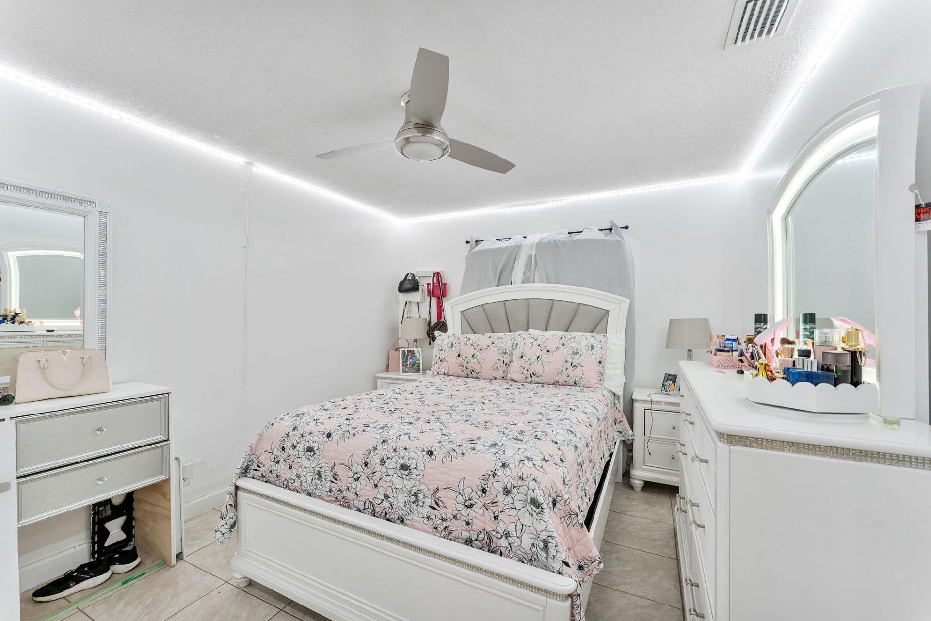 5735 Kumquat Road, West Palm Beach, FL 33413 Photo