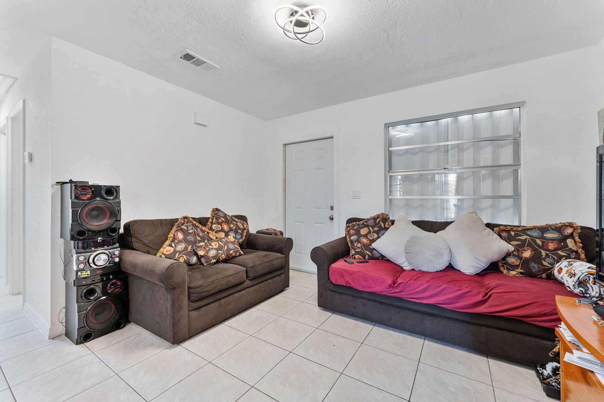 5735 Kumquat Road, West Palm Beach, FL 33413 Photo