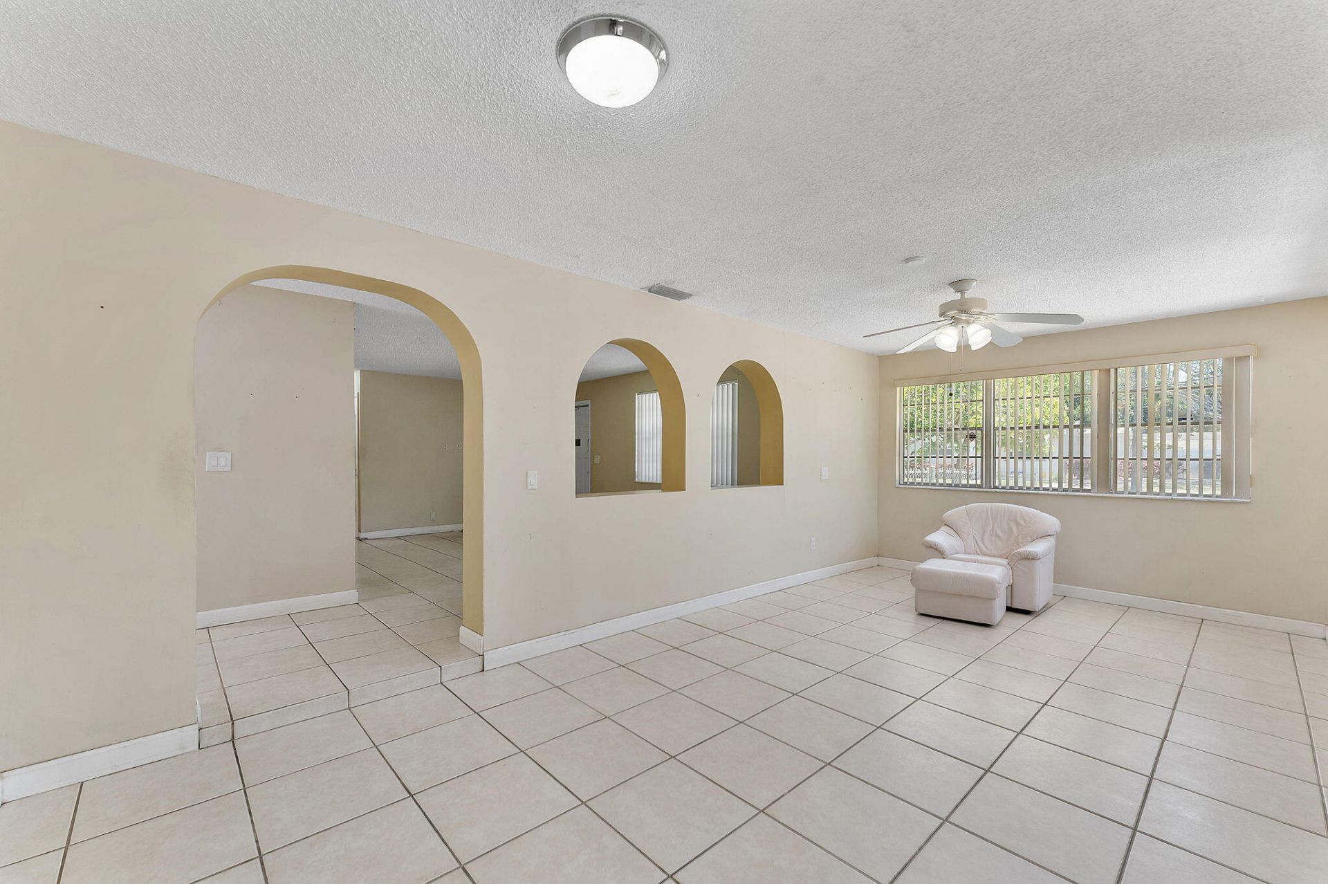 425 Churchill Road, West Palm Beach, FL 33405 Photo