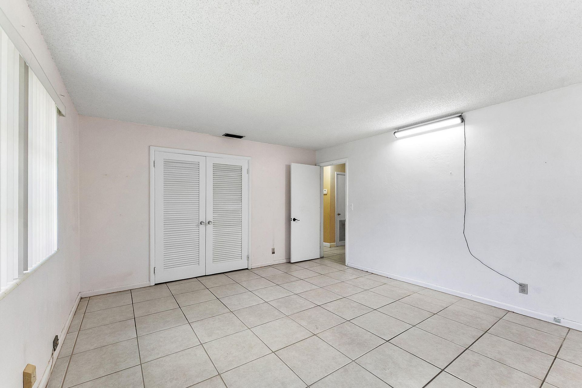 425 Churchill Road, West Palm Beach, FL 33405 Photo