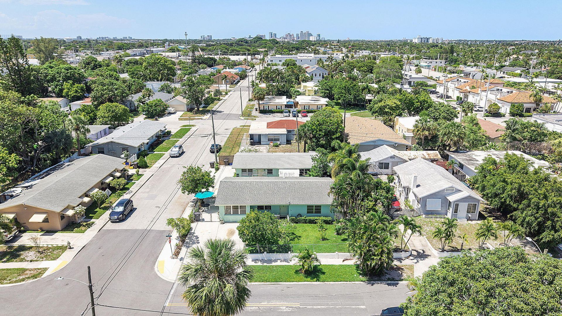 425 Churchill Road, West Palm Beach, FL 33405 Photo