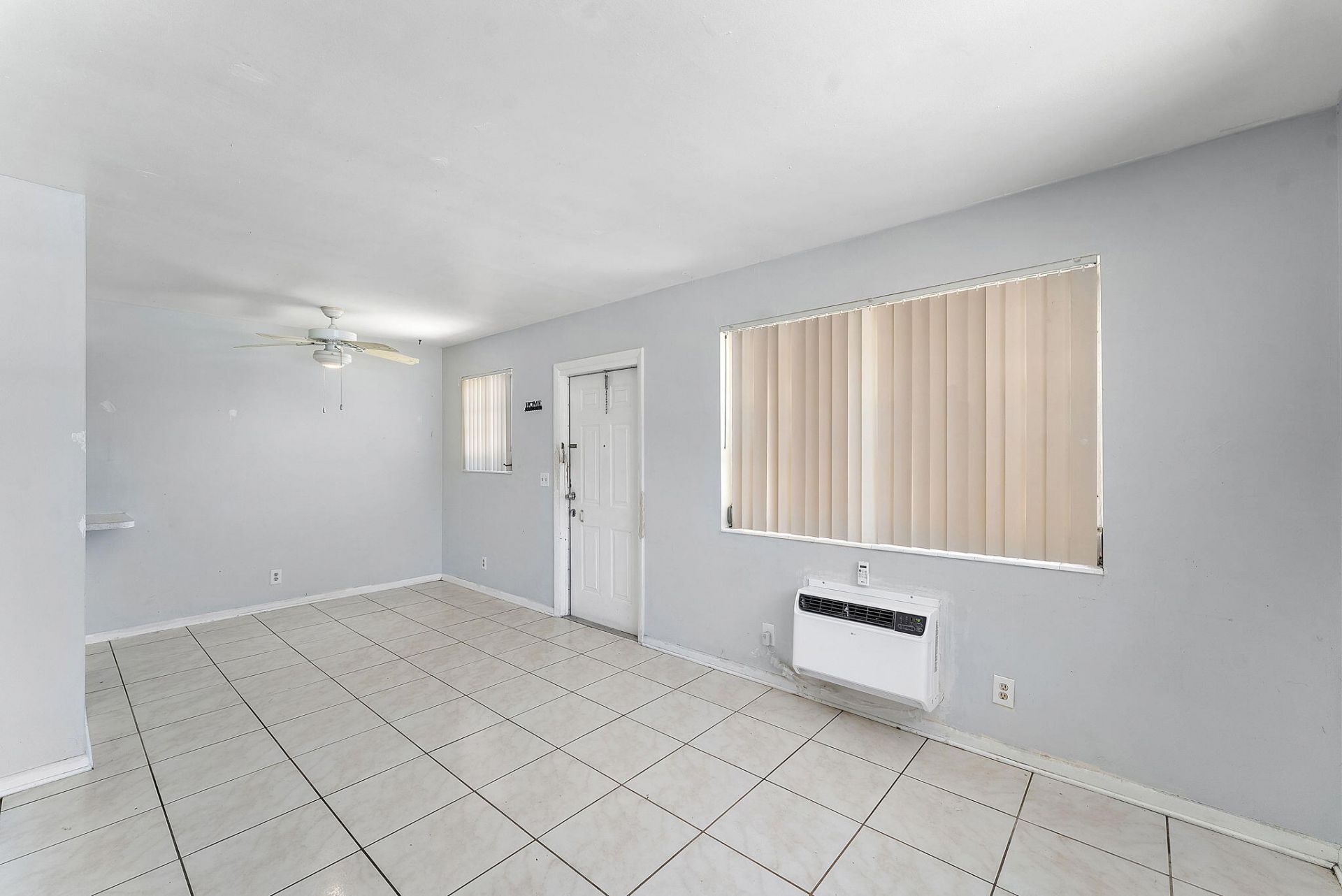 425 Churchill Road, West Palm Beach, FL 33405 Photo