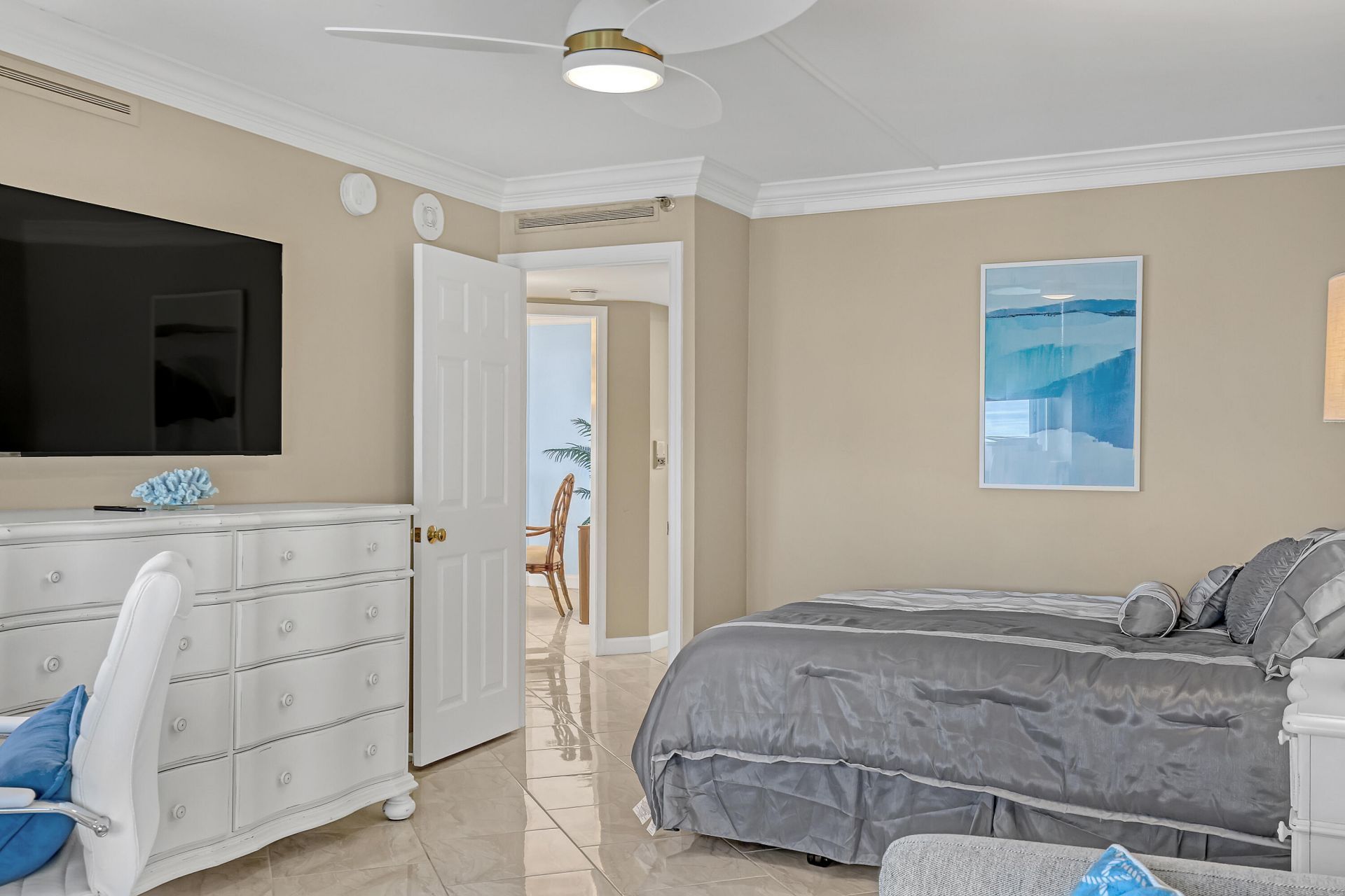 5200 N Ocean Drive N, Unit 1201, Singer Island, FL 33404 Photo