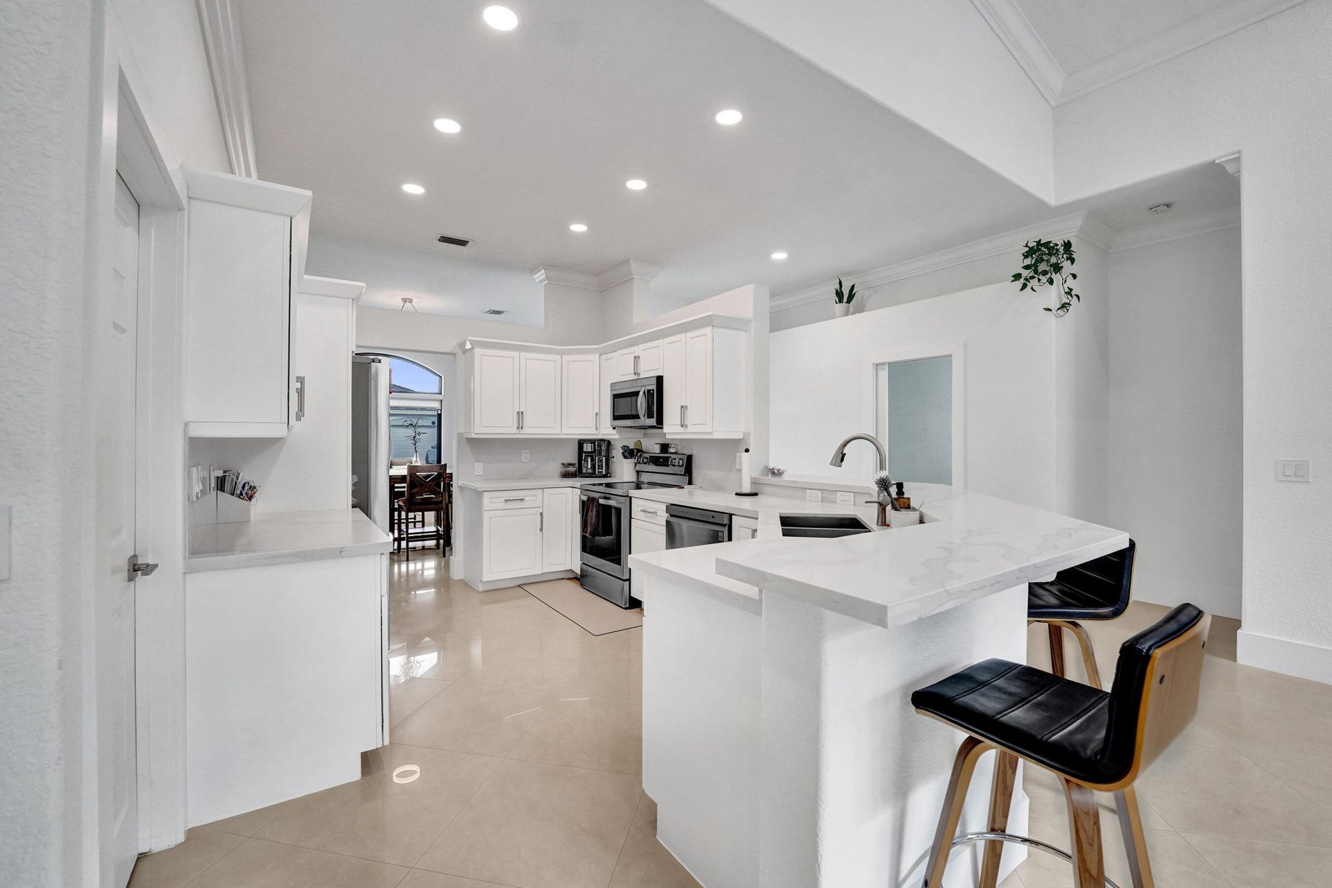 541 SW 178th Way N, Pembroke Pines, FL 33029 Photo