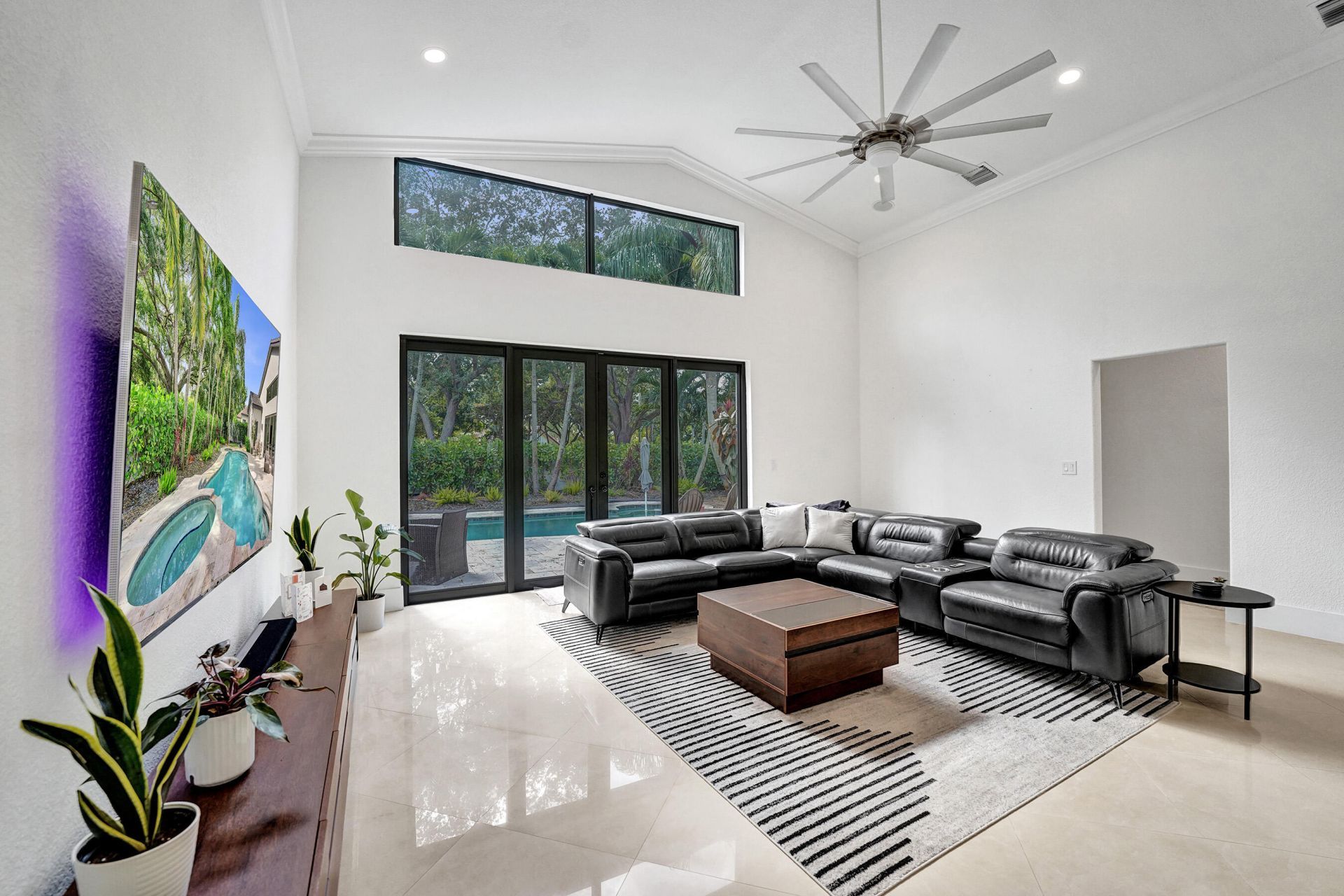 541 SW 178th Way N, Pembroke Pines, FL 33029 Photo